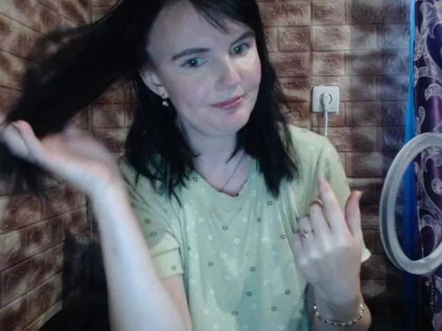 66CrazyCristal66 on BongaCams 