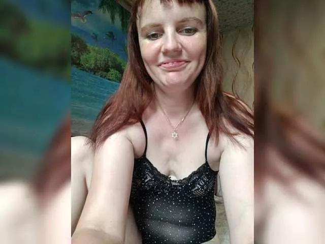 66CrazyCristal66 on BongaCams 