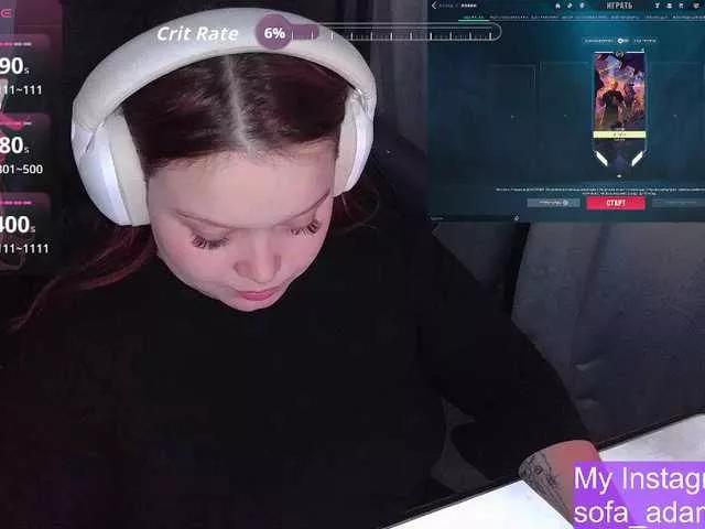 AlinaAdams from BongaCams