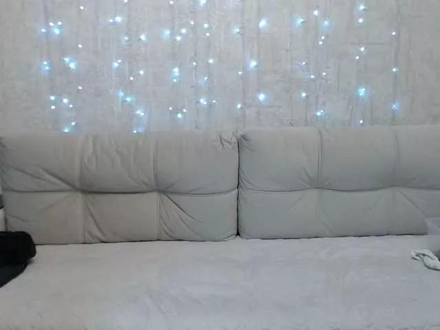 AngelinaCute from BongaCams