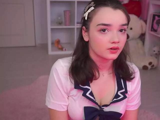 AryaStarky from BongaCams