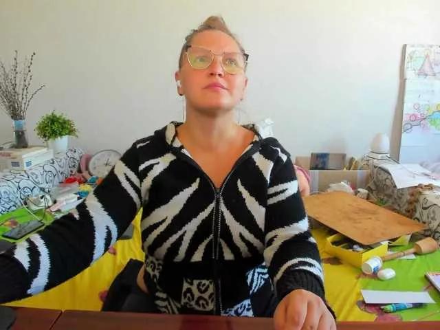 Check out 32 years old AZavisimost from BongaCams AZavisimost from BongaCams