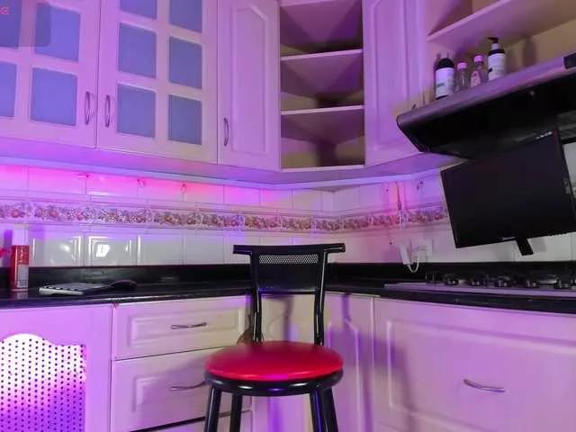 BelaJones from BongaCams