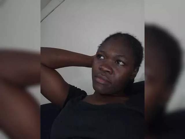 BreeBae on BongaCams 