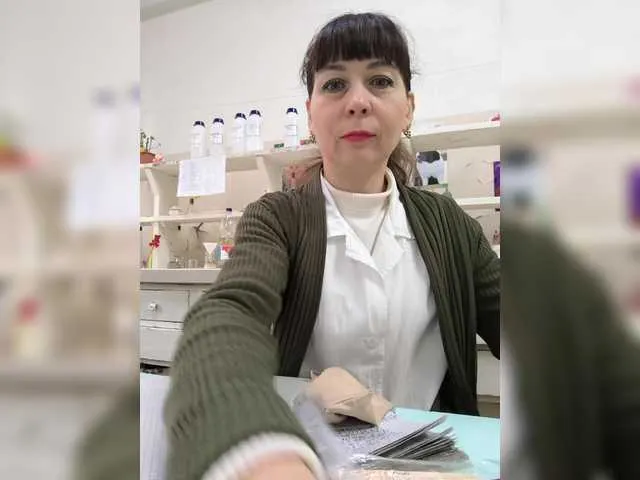 caroliiine — Hello! As soon as you see Caroliiine, your heart will start beating in your pants) Happy ejaculation to you! I'm saving up for a gold bracelet as a New Year's gift.  @total  - collected @sofar, until the end  @remain 