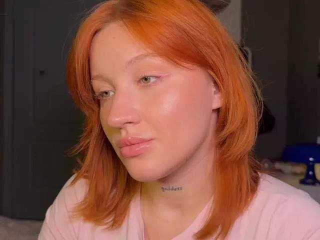 Check out hot model Eva-Kisa Eva-Kisa from BongaCams