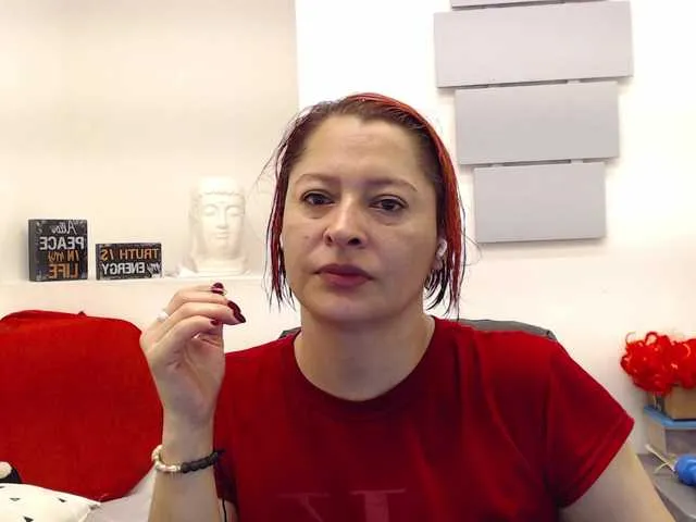 evatwiss — Confident, classy and fun .. PVT OPEN  _ Spin the wheel for 15 tk @latina @mature @bigboobs @bbw @anal