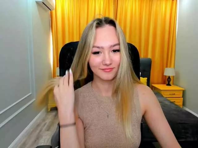 FlutteringWing on BongaCams 