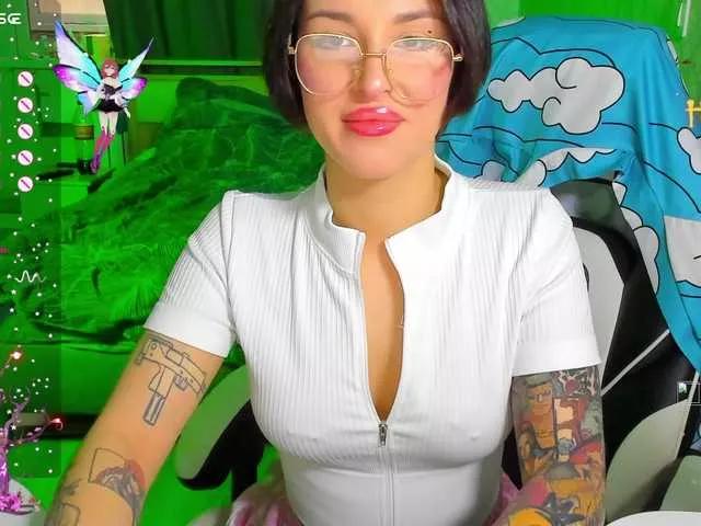 folinskaayaa from BongaCams