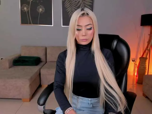 HannaConnor —    Today I want to get fucked, do you?     IG: hannaconnorr Goal: fuck my tight pussy + hottest blowjob @remain tokens 