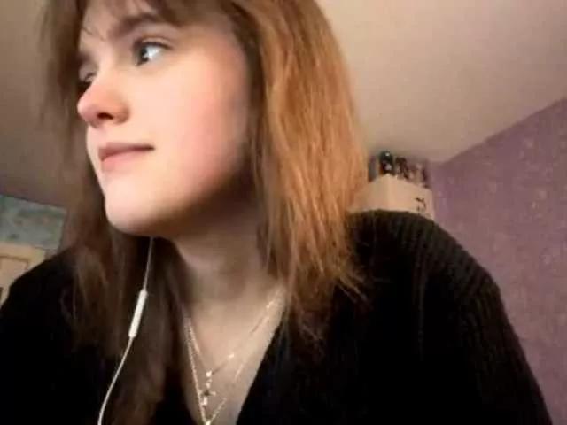 Discover HoaRomano, she wants to masturbate for you HoaRomano from BongaCams