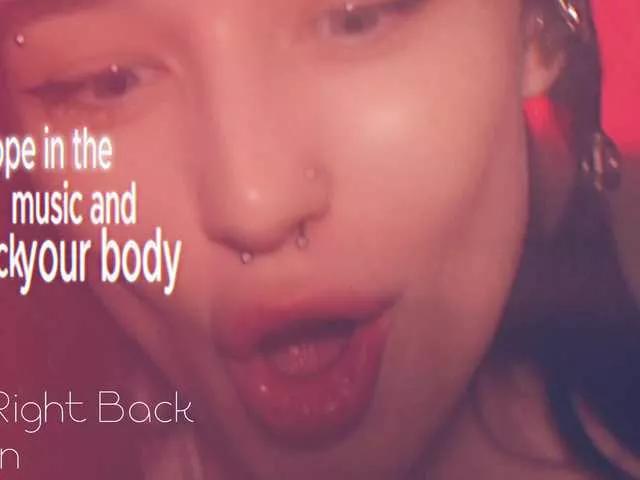 hor-neyJ0zy from BongaCams