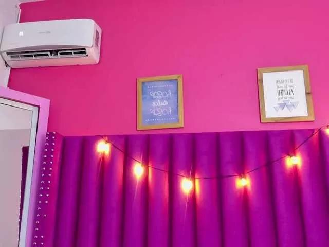 Slutty Hornysweetebony wants you to fuck her body now Hornysweetebony from BongaCams