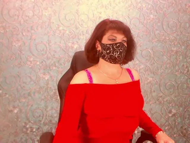 Infinitely2 — 4 minutes of private ... and maybe you will like it... @remain left before removing the mask