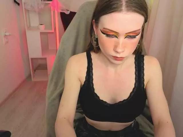 Hot KarenSmitht wants you to fuck her body now KarenSmitht from BongaCams