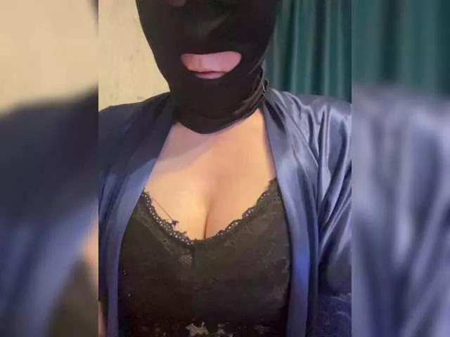 Karinka-1 on BongaCams 