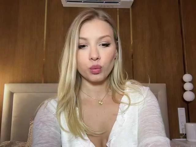 KillersTits on BongaCams 