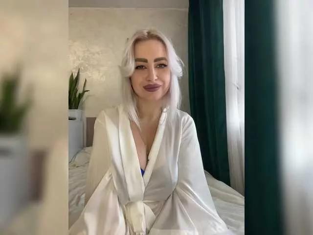 kittihome on BongaCams 