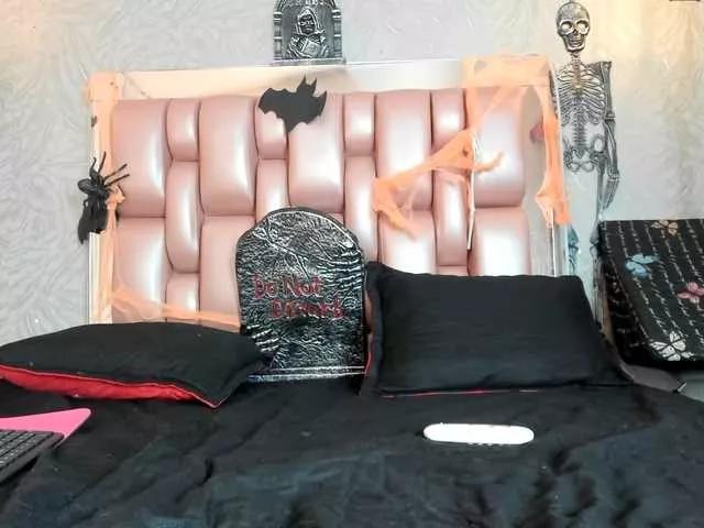 Naked KOURTNEY- from BongaCams KOURTNEY- from BongaCams