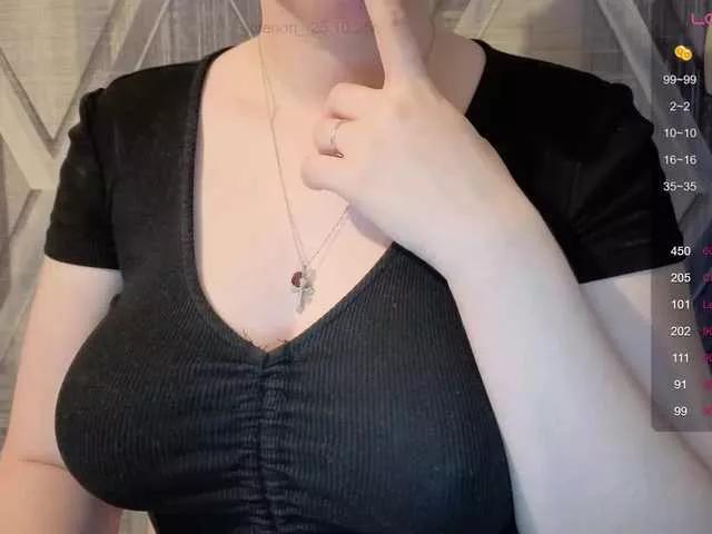 ksenon02 from BongaCams