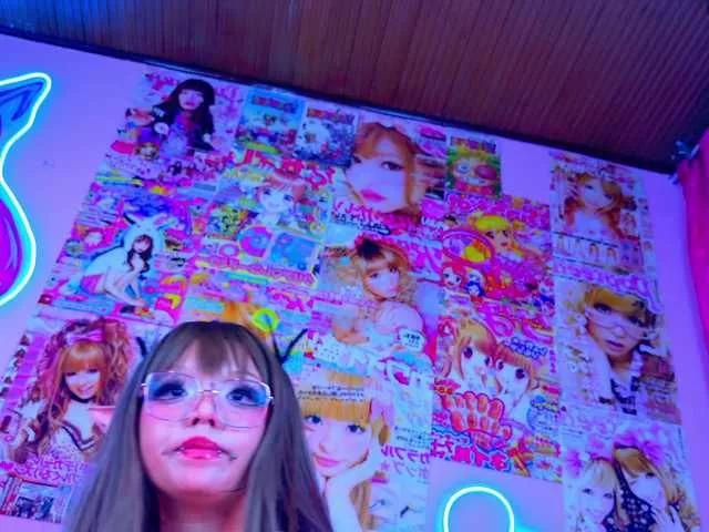 LaytonBox on BongaCams 
