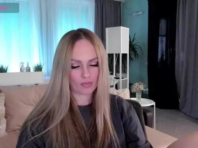 LibbyNora on BongaCams 