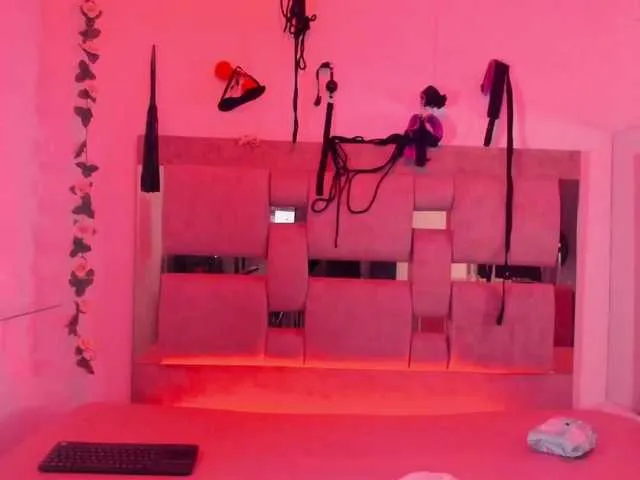 Luciana- — goal is squirt  @total #squirt #bdsm #secretary #anal #bigboobs