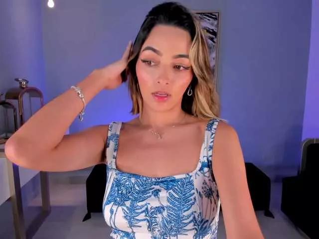 Naked MelissaMoore wants you to fuck her body now MelissaMoore from BongaCams