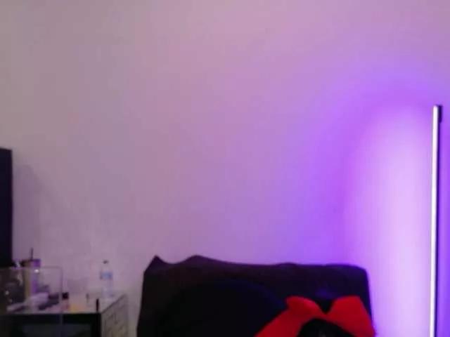 Gorgeous Midnightrose11 wants you to fuck her body now Midnightrose11 from BongaCams
