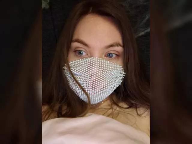 Masturbate to sweet camslut MimiForce MimiForce from BongaCams