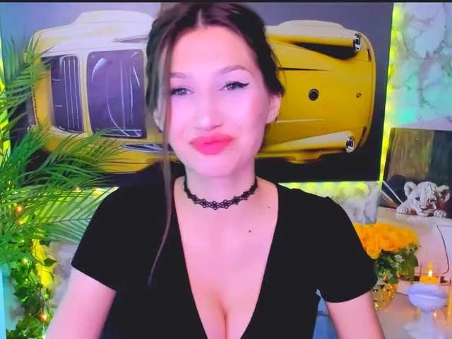 Masturbate to cute performer Mollyinyourmind Mollyinyourmind from BongaCams