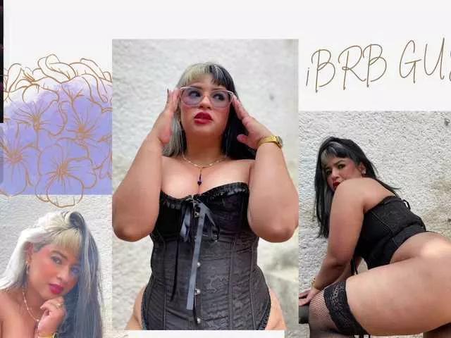 Mollyshake11 from BongaCams