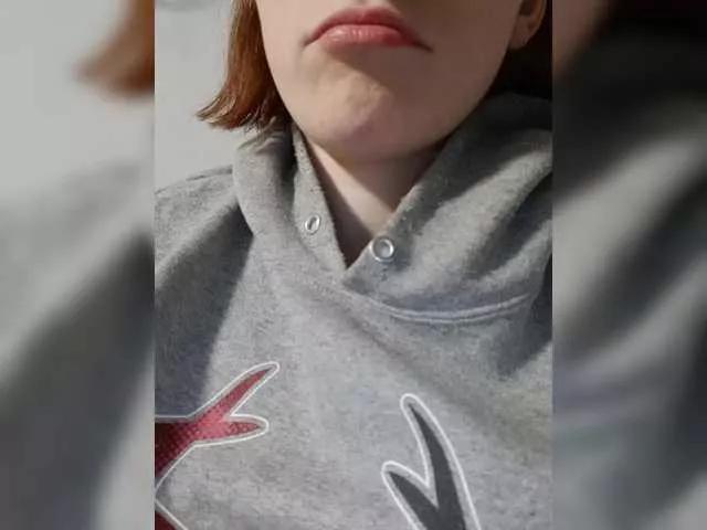 Checkout sexy escort Moonlitmiragea Moonlitmiragea from BongaCams