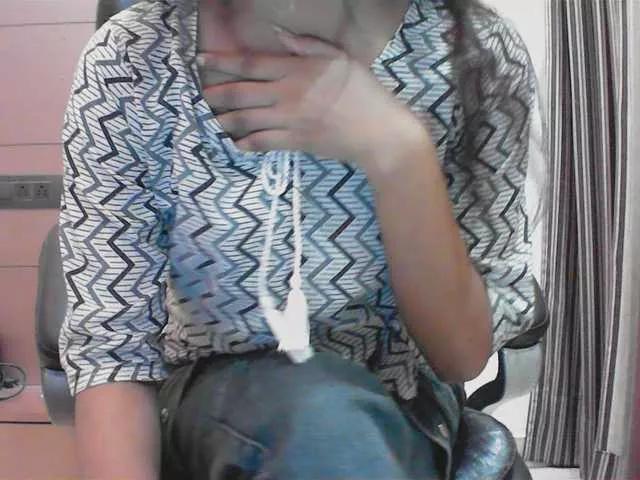 Sexy Payal-1-1 wants you to fuck her body now Payal-1-1 from BongaCams