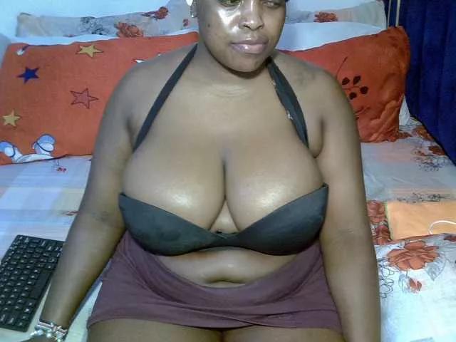 Naked Pretty-beuty wants you to fuck her body now Pretty-beuty from BongaCams