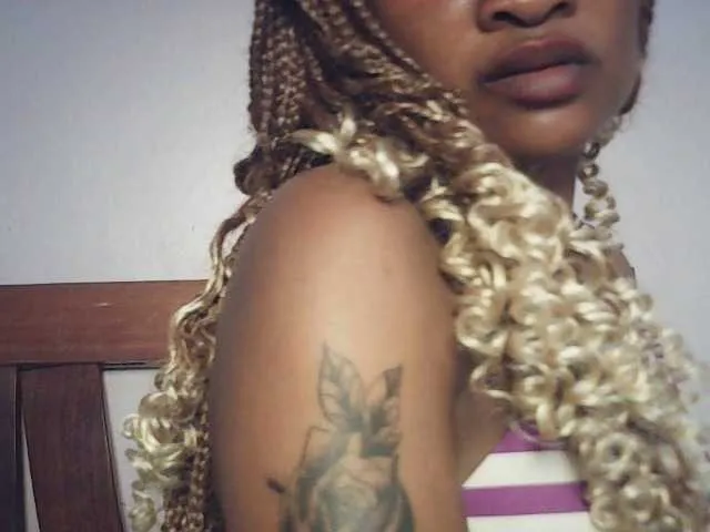 queenivy — Freechat on BongaCams