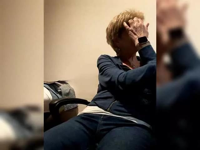 Explore BongaCams's Reife-dame Reife-dame from BongaCams