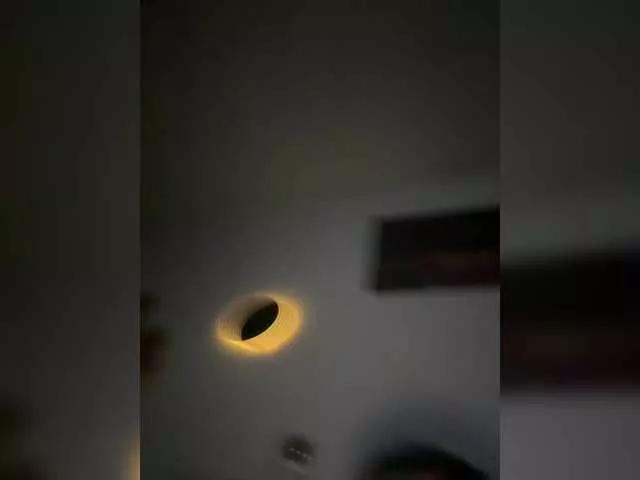 Watch amazing slut ReveMignoneX ReveMignoneX from BongaCams