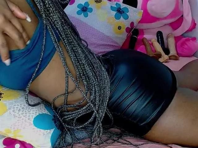 sara-greyx on BongaCams 