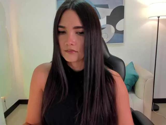 Explore 25 years old saraparkerr from BongaCams saraparkerr from BongaCams