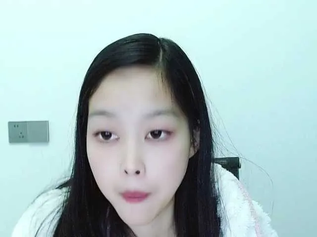 Selinababy99 —  I hope everyone will support me and help me get into the top 15 of the Queens of Queens. Thank you all@Asian@china@cute@18+@sexy@total  @sofar  