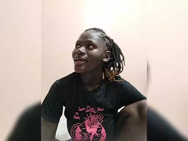 Sexythickiana on BongaCams