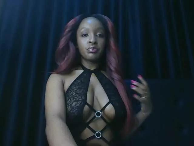 Discover Sweet-Aura, she wants to masturbate for you Sweet-Aura from BongaCams