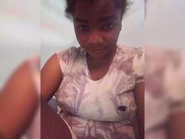 Masturbate to BongaCams's Tryciah tryciah from BongaCams