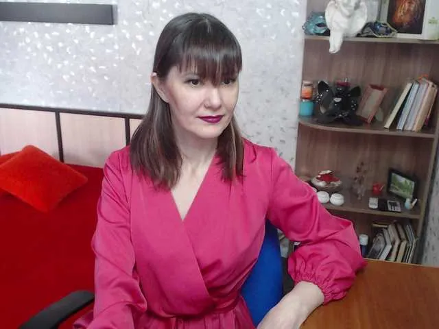 VasilisaGold — Sono una tale minx oggi    ATTENTION, EVERYONE. YOU READ THE PRICE LIST, PAY FOR IT AND WELCOME, AND I ALSO DO NOT GIVE MY DETAILS OR COMMUNICATE IN OTHER APPLICATIONS, ONLY ON *********, I DO NOT NEED YOUR DATA