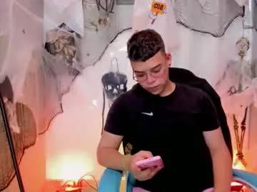 Join Chaturbate's _blake_boy _blake_boy from Chaturbate