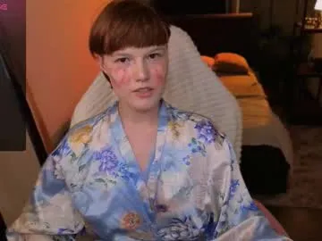 _dreamluna_ — GOAL: suck my little fingers with eye contact [17 tokens remaining] im new here and a bit shy. want to help me? >< #skinny #teen #young #bigass #bigboobs