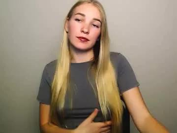 Explore _snow_queen__, she wants to masturbate for you _snow_queen__ from Chaturbate