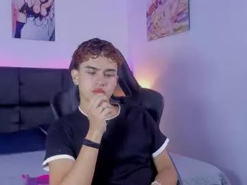 Watch Chaturbate's Aiiden_15 aiiden_15 from Chaturbate