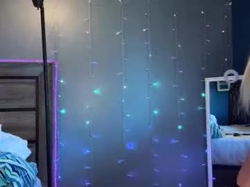 ajmiller25 from Chaturbate